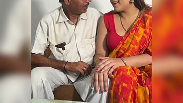 ससुर जी ने अपनी जवान बहु के साथ अफेयर चलाया और फिर हमबिस्तर हुए।