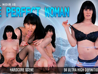 GROOBYVR: Chanel Noir is The Perfect Female!