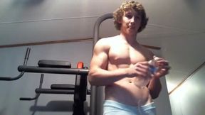 Hot College Stud Does Workout