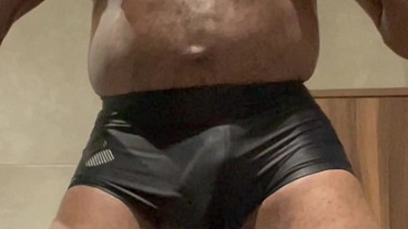 Black Muscle Vibrating Sex Toy Tit Play & Wank
