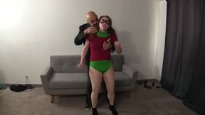 Vampire Turns Robin after Draining her