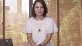Maho Kobayashi's First Time Shooting with a Married Woman Revealed Docs