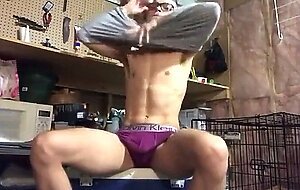 Muscular Webcam Twunk Stroking His Big Cock
