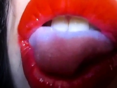 Red Lipstick Weakness