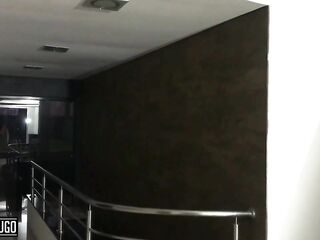 AMIGO ME FEZ UMA SURPRESA