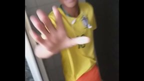 NEGUIN BALANGADOR RENDEU PRA GERAL