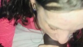 She’s back at it! Will suck u dry! And will happily swallow the kings load!????????????????????