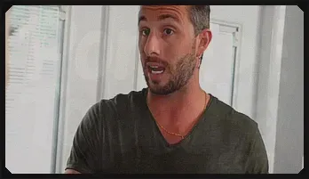 Seductive MILF & Handyman's Passionate Encounter