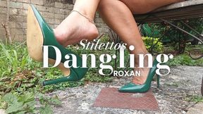 Freely hanging stiletto heels (3)