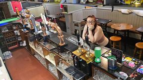 Jade Can&#039;t Pay - Open House Fun