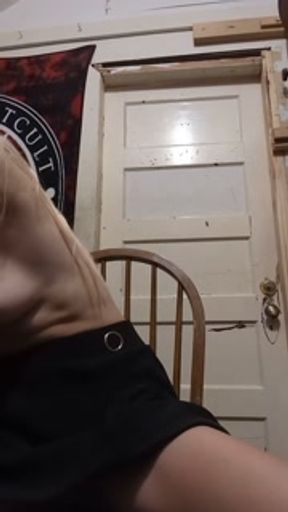 Smoking and masturbating at friends place while he's at work