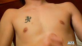 ”Skater Blinx Masturbates His Hard Prick Like A Porn Star”