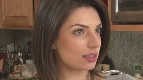 Darcie Dulce Licks Veronicas Avluv's Milf Pussy