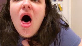 Brushing my teeth, spitting and coughing wmv