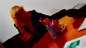 Cougar blonde seduces a man and gets creamed in the end