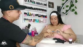 My manicurist shows me her big tits while she fixes my nails