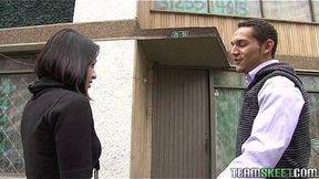 Latina Linda Nieves fucked and facialized in an old abandoned building