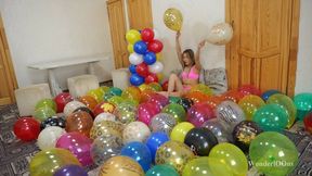 Emma quick popping over 100 balloons