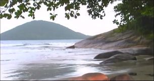 Gisele Prodo gets jizz on her face in a tropical setting