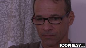 DILF Rodney Steele and twink Troy Accola swap sex skills