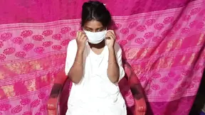 Bangladeshische stiefbroer duikt in de natte slipjes van zijn nichtje