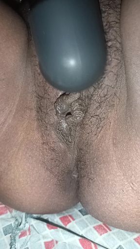 Enjoying mastrubation with vibrator