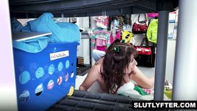 ”Tiny Khloe turning the cavity search into a nasty fuck session kpop style”