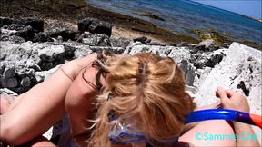Snorkel mask POV BJ with a cumshot in a beach