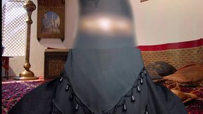 Bangladeshi Girl Wearing Burqa Comes to Saudi Arabia and Gets Fucked at Home