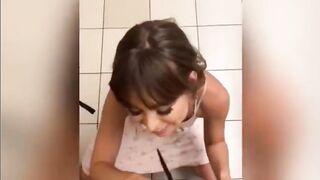 LUSTY CUNT WITH MOUTH BLOWS RANDOM MEN COCK AT THE MALL