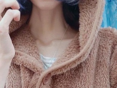 Brunette Solo Webcam Masturbation