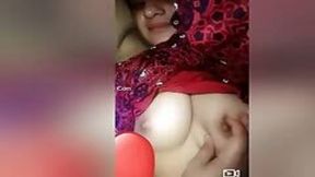 Pak cute bhabi with hot Boyfrnd in lahore Hannah Bag hotel