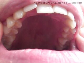Kate open her mouth wide for you