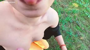 Je vide sa queue en mode grosse chienne en ext&eacute_rieur On part pour un ...