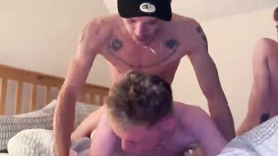 Three gay twinks are having buttfucking session in the bedroom