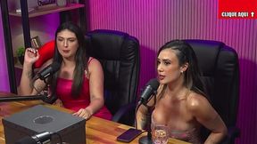 SEXY GIRLS DOING SEXY THINGS