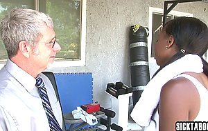 After workout black Jessica Grabbit sucked dick and pleased dirty stepdad