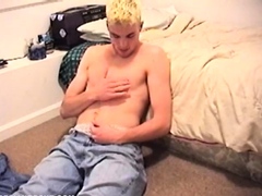 Hung Boy Ashton Dildo Jacking