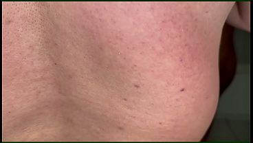 Corno batendo uma olhanda a esposa moreninha novinha hotwife dando pro vizinho neg&atilde_o pauzudo bbc