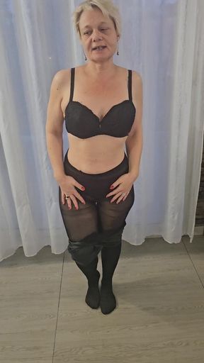 I Take off My Leather Skirt and Pantyhose to Show You My Big Ass