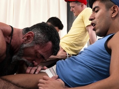 DILF coachs bottom for twink athletes