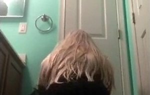 Crossdressing queen rides giant vibrator and cums at cross