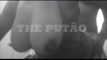 PEITUDA CASADA SENDO ADESTRADA