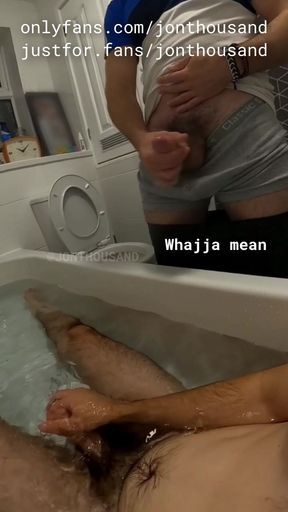 Str8 roommate emptied his bladder and balls in my bath