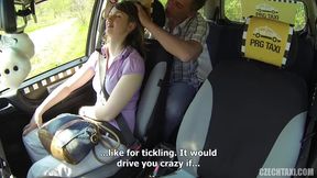 Bootie Make Love Intercourse In The Backseat - HARDCORE MOVIE