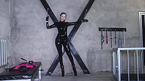 X-cross Latex Bondage