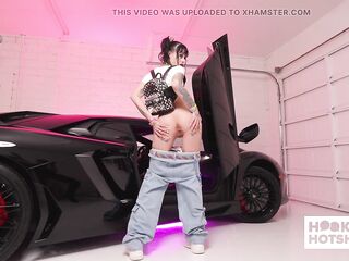 BTS - CC Doll Shows Off Her Tatted Body In An Urban Outfit!