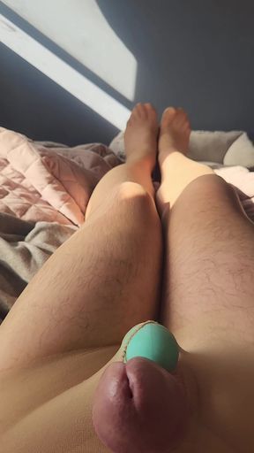 Cumshot in Pantyhose