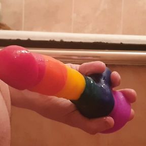 Sasha Earth solo plays at home with her ass dildo