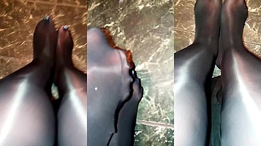 SHINY NYLON FOOT FETISH